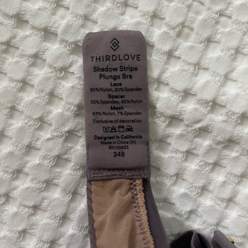 Thirdlove Plunge Bra 34B - Picture 4 of 4